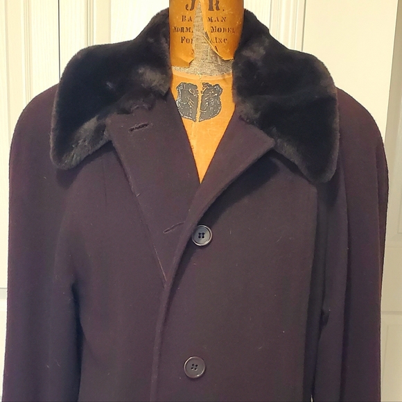 Perry Ellis Wool brown coat, faux fur collar, size 12 - Picture 6 of 8
